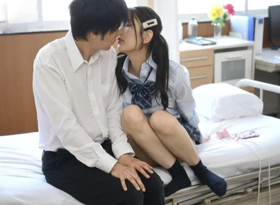 Cậu học trò yếu đuối được khoa khôi địt giữa lớp
